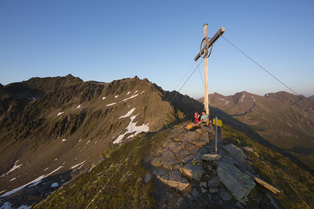 Apart Brigitta Sankt Leonhard im Pitztal Exterior photo